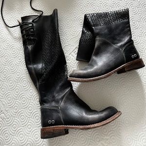 Amazing bed stu boots!